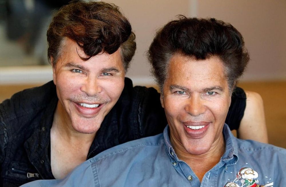 Los hermanos Bogdanoff estaban trabajando en un proyecto con Hanouna.
