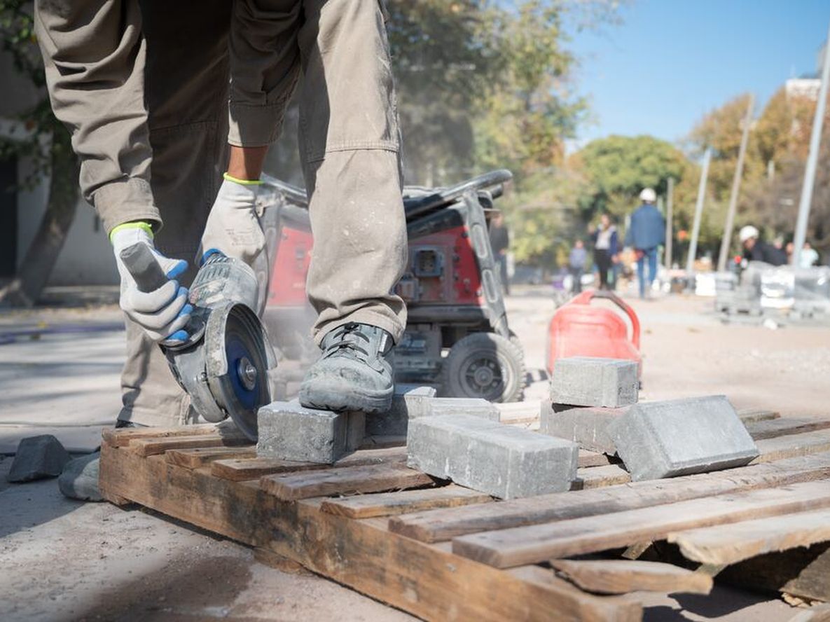 Construcción fue uno de los rubros que más contribuyó a la recuperación del empleo privado registrado postpandemia