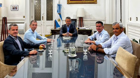 Tres dipuados se suman a La Libertad Avanza.