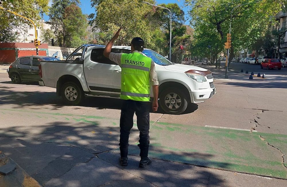 Atención automovilistas: se registra un corte en cruce de San Martín y Rondeau
