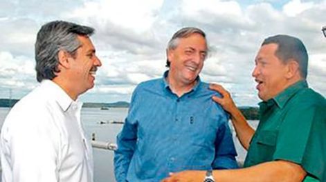 Alberto fernandez, Nestor Kirchner junto a Hugo Chávez