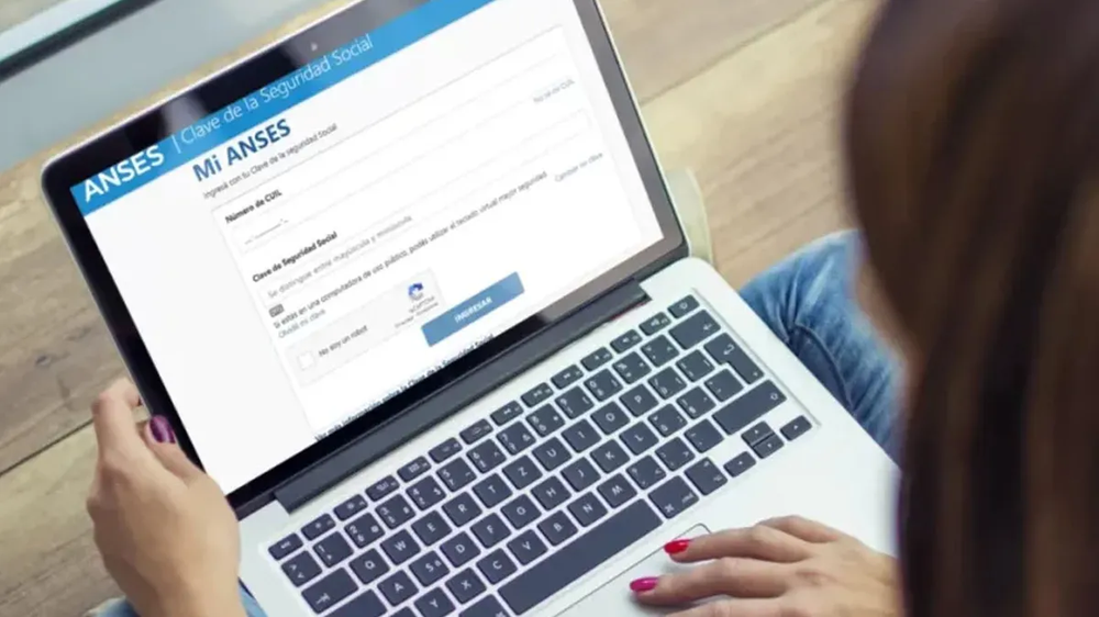 Las instituciones educativas tendrán plazo para validar y corregir información informada al sistema. Las instituciones educativas tendrán plazo para validar y corregir información informada al sistema.