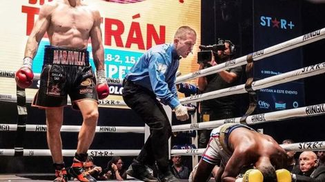 Maravilla Martínez se mostró enojadísimo por el piscinazo del colombiano Teherán. / gentileza