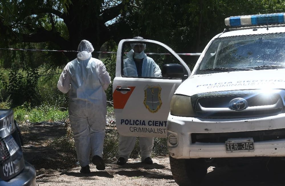 Policía Cintífica trabajando en un caso de homicidio - Imagen ilustrativa / Archivo Los Andes