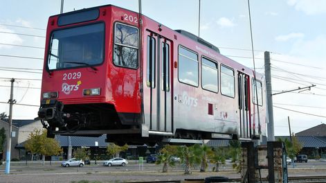 Se suman más duplas para la ampliación del Metrotranvía.