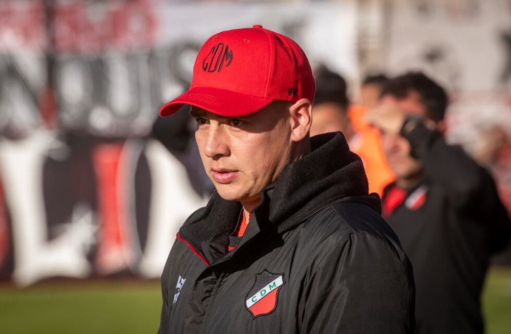 Luis García no ocultó su felicidad con el triunfo de Maipú sobre la hora frente a  Club Mitre de Santiago del Estero, por  2 a 1, en el marco de la fecha 19 de la Zona B de la Primera Nacional.Foto: Ignacio Blanco / Los Andes