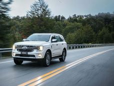 Ford Everest 2025.