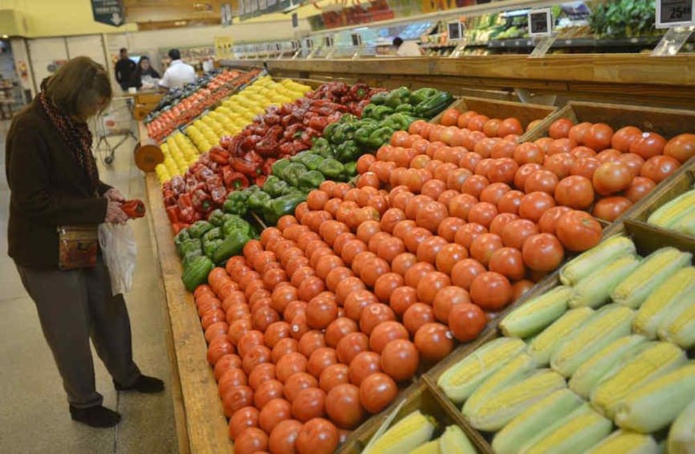 En septiembre, el valor de los agroalimentos se multiplicó por 3,7 veces del campo (origen) a la góndola (destino), según el relevamiento que realiza la CAME. Foto: La Voz