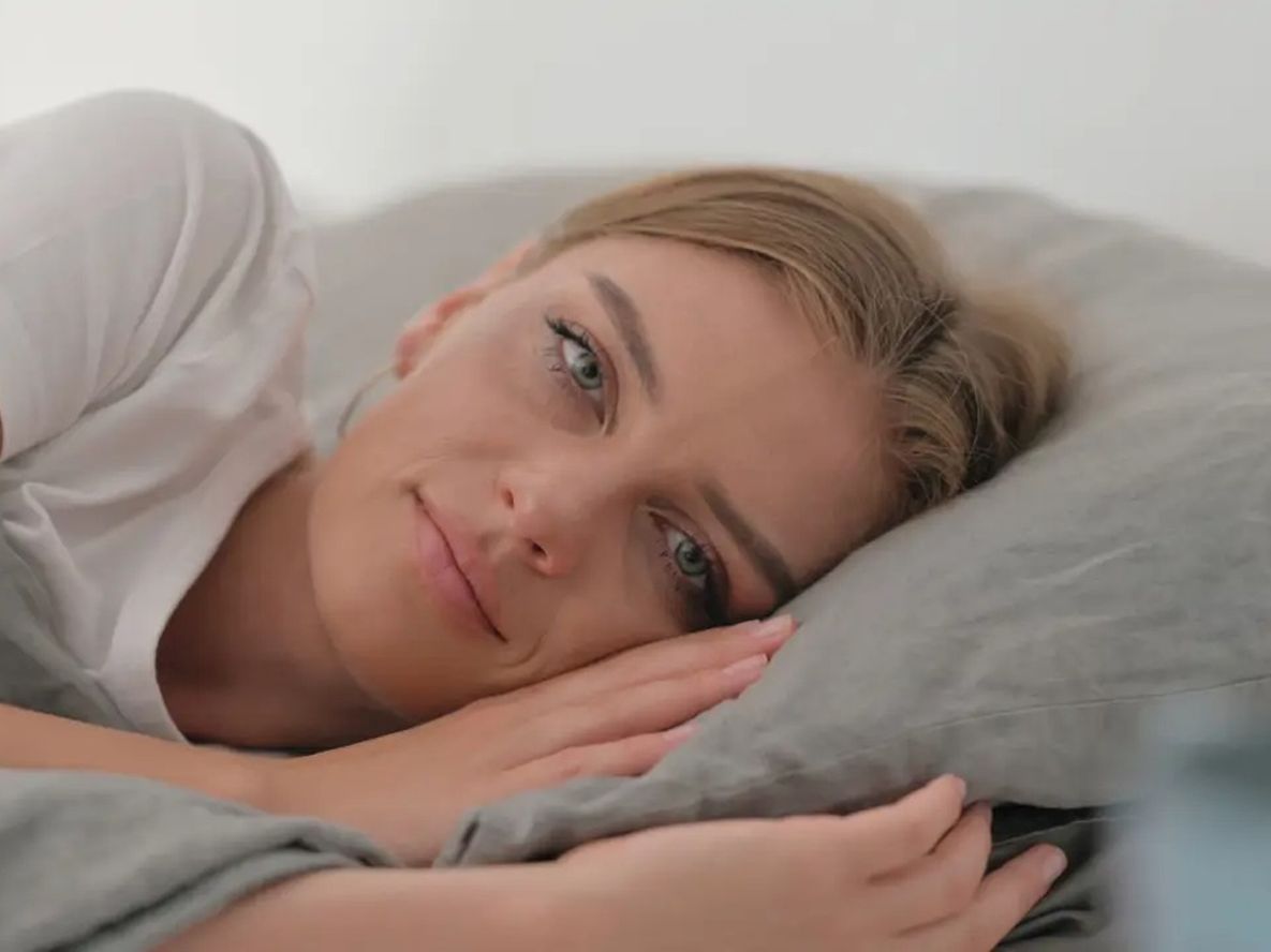 La felicidad retrocede en Argentina en 2025.