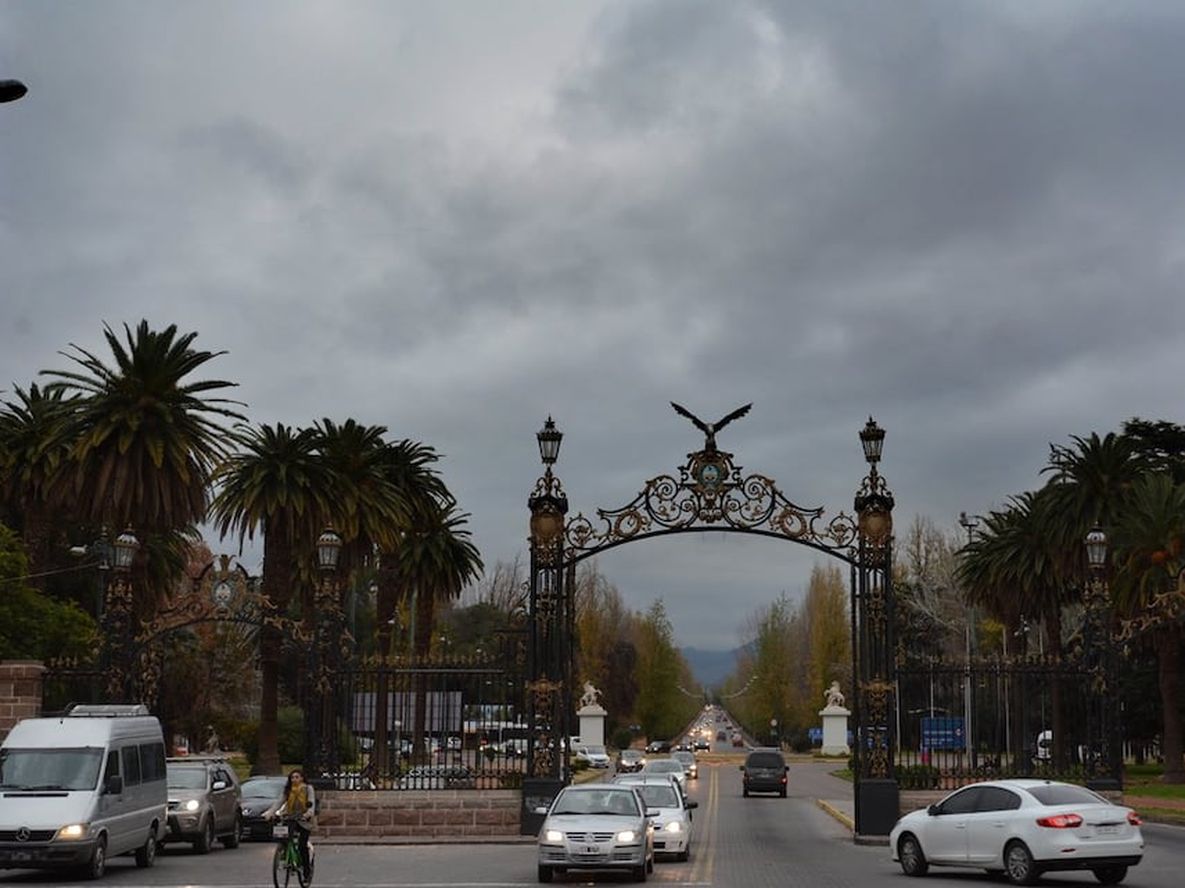 Alerta amarilla por tormentas y granizo en Mendoza: qué zonas afectará.