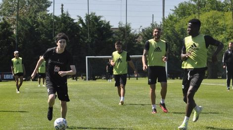 Los Andes | Spreen entrenó con Deportivo Riestra. /Foto: Prensa Riestra