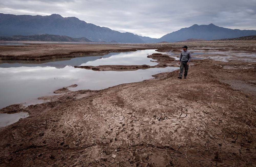 Sin agua. La sequía que afecta a Mendoza, hace necesario que se acelere la definición de un plan de obras.Foto: Ignacio Blanco / Los Andes
