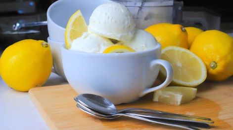 Esta receta combina ingredientes frescos y bajo en carbohidratos para disfrutar este postre todo el verano sin culpa.