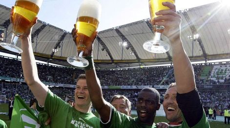 En el Mundial Qatar 2022 habrá áreas de recuperación para los hinchas que se pasen con el alcohol. / Imagen ilustrativa