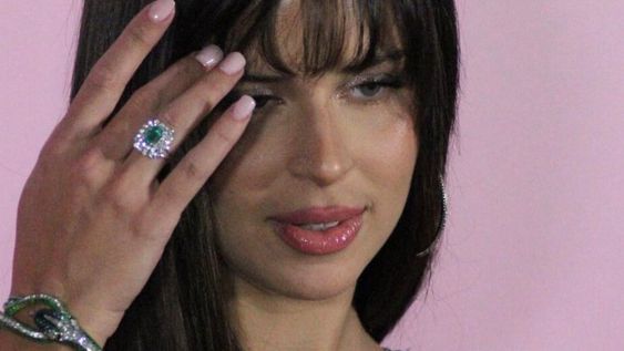 En un look black, así se ve Nathy Peluso. / Instagram