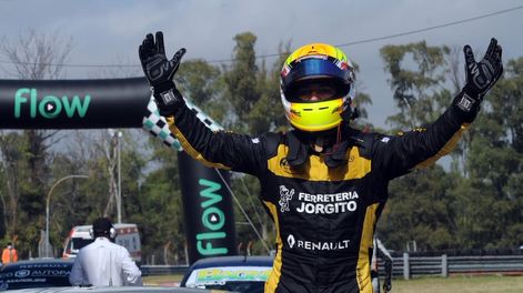 Los Andes | Jorge Barrio habló sobre cómo con el correr del tiempo se va hermanando cada vez más con el Renault Fluence del Ambrogio Racing en el TC2000.