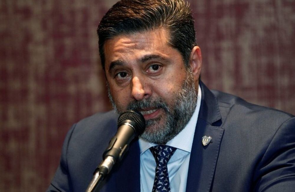 Angelici dejó sentada su posición sobre la lesión de Gago y el regreso de Tevez