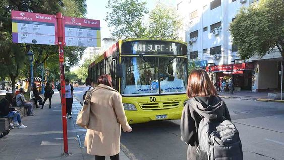Aumentó la tarifa  del boleto de colectivoFoto: Archivo / Los Andes