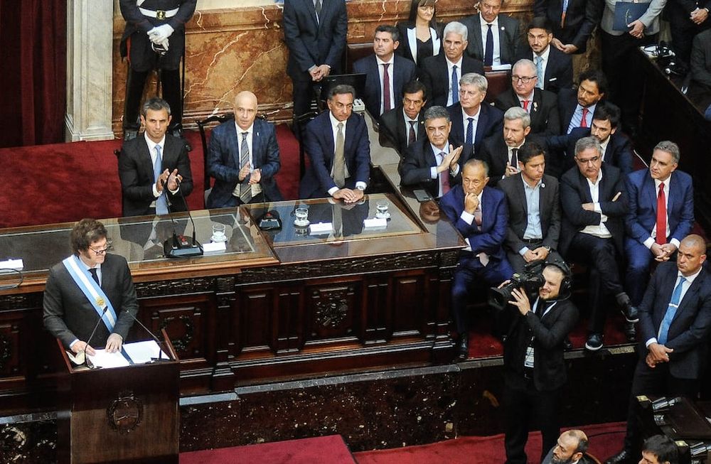 Javier Milei y Victoria Villarruell. Apertura legislativa 2024. Gobernadores: Jorge Macri, Martín Llaryora, Maximiliano Pullaro, Axel Kicillof, Ignacio torres. Foto Federico Lopez Claro