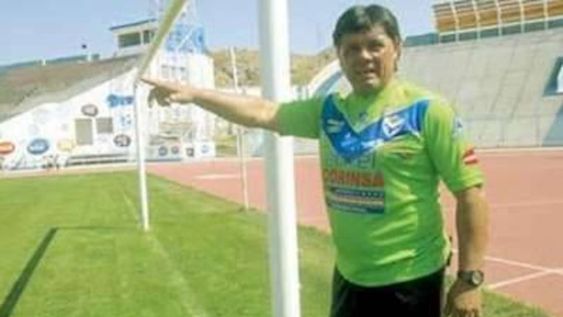 Tengo un plantel de alcohólicos, denunció un DT argentino