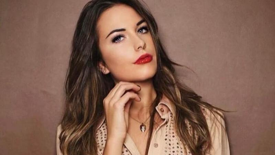 Pamela Genini fue asesinada hace 5 meses y ahora profanaron su tumba.