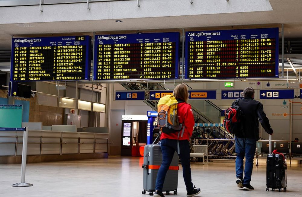 Una aerolínea pesará a los pasajeros antes de cada vuelo.