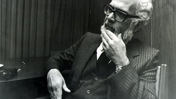 Antonio Di Benedetto, verdadero prócer de las letras nacionales nació en Mendoza, el 2 de noviembre de 1922 y publicó su primer libro en 1953.