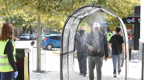 Los Andes | Fueron colocados por varios municipios y tuvieron cierto auge en el inicio de la pandemia. Hoy están abandonados por su casi nula incidencia.