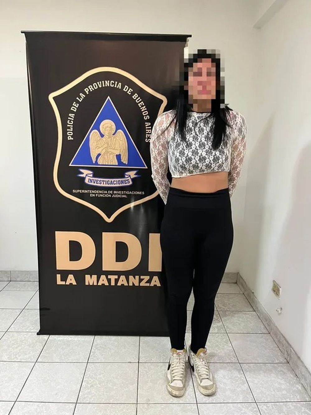 Tenían una relación de 5 años como antes y la mujer lo extorsionó pidiéndole 100.000 dólares. 