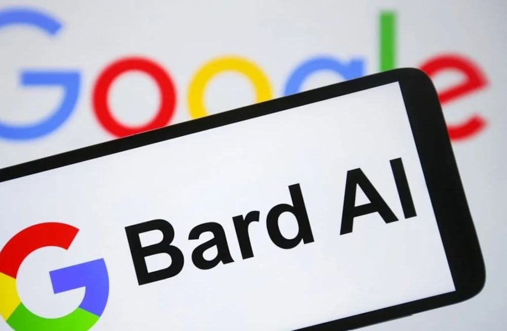 Bard y ChatGPT son programas con apariencia humana que utilizan inteligencia artificial generativa para mantener conversaciones con los usuarios. (Web)