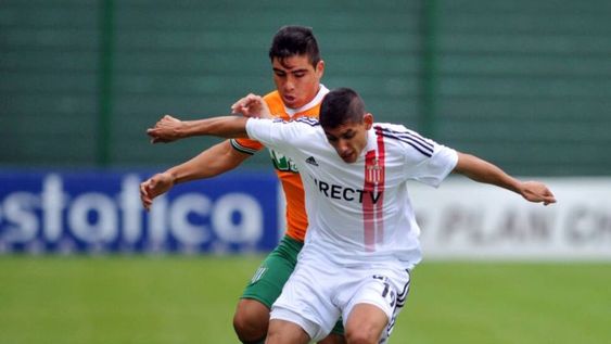Banfield y Estudiantes quedaron a mano en el Sur