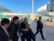 Milei viaja a Estados Unidos antes de las elecciones bonaerenses y luego visitará España
