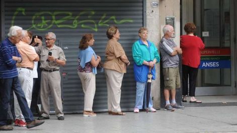 Jubilados de Mendoza. Archivo