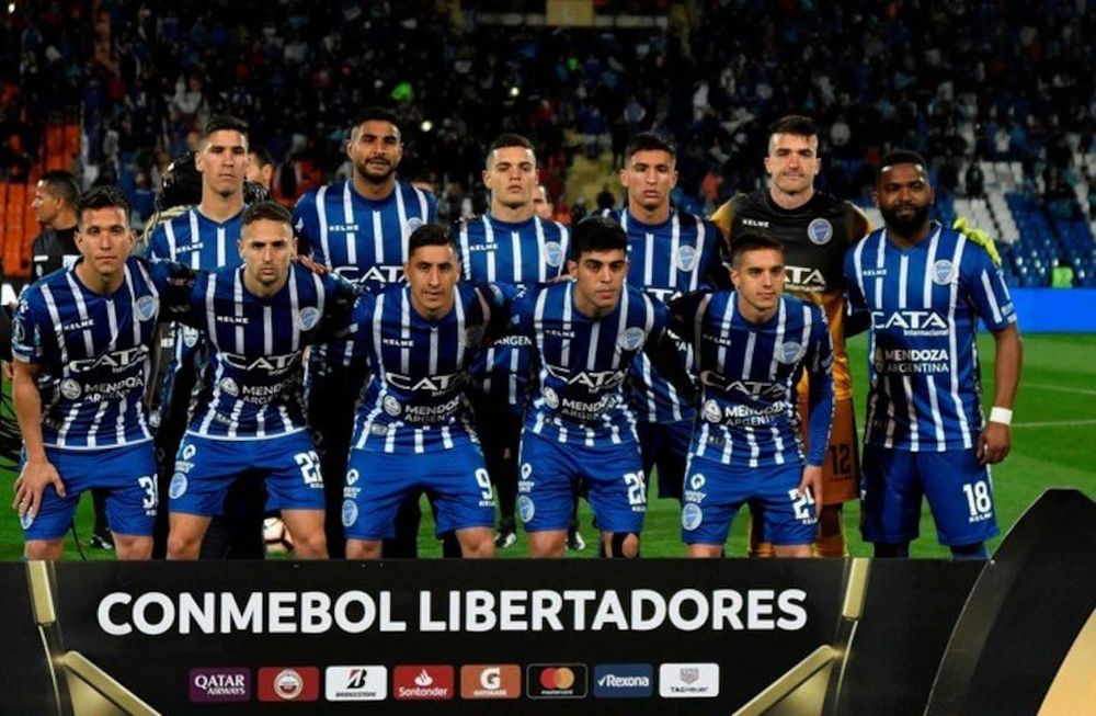 El defensor llega proveniente de la MLS.