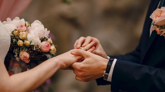 aconcagua radio: en mendoza hay menos casamientos, mas divorcios y una poblacion que envejece
