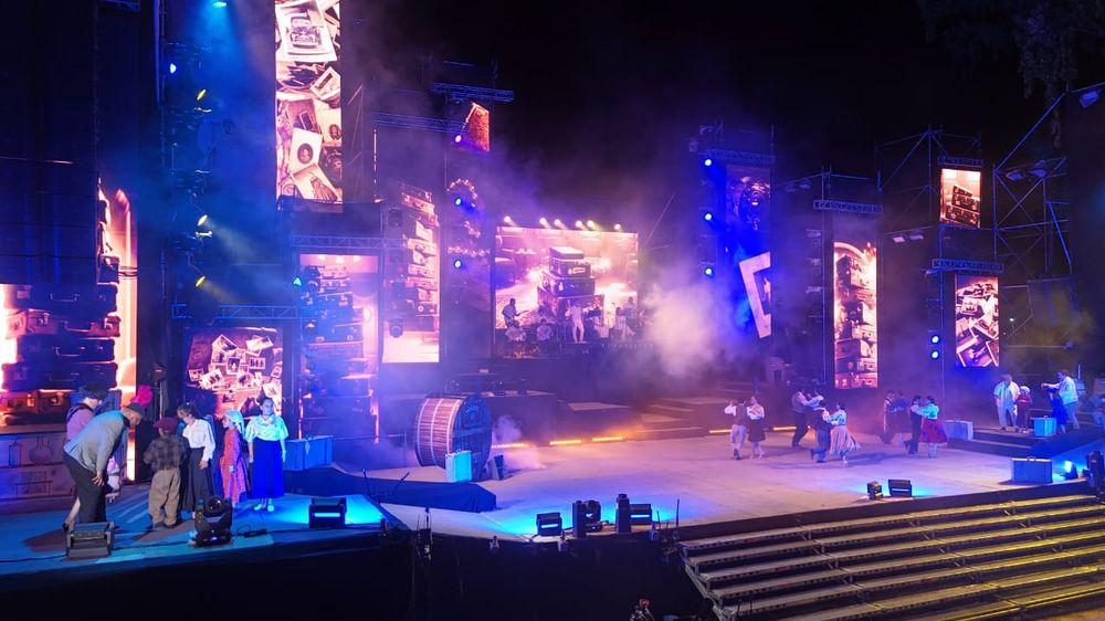 “Alquimia del Malbec”, el espectáculo de música y danza en vivo que deslumbró al público.