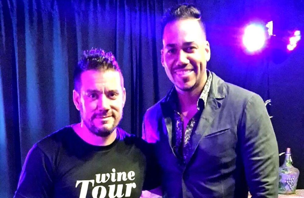 El único mendocino que Romeo Santos recibió en su camarín