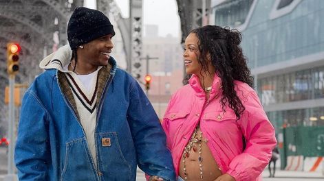 Los Andes | A$AP Rocky y Rihanna pasean su felicidad de padres primerizos por Nueva York. (Instagram @people/ DIGGZY/SHUTTERSTOCK)