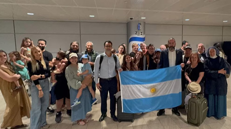 El Gobierno nacional reactivó el operativo de repatriación de argentinos en Israel.