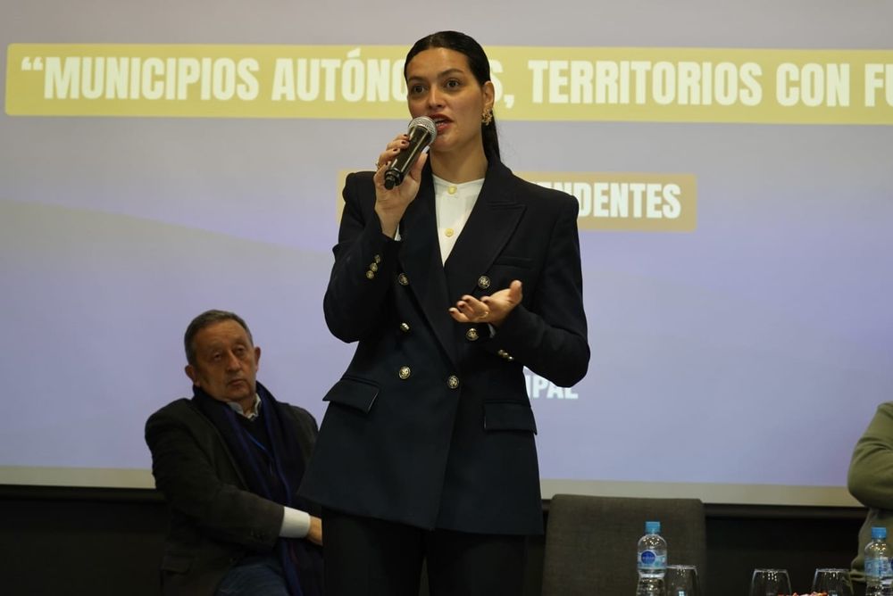 La intendente de Santa Rosa, Flor Dest&eacute;fanis.