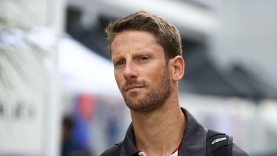 F1: Grosjean se sube al auto campeón de Mercedes