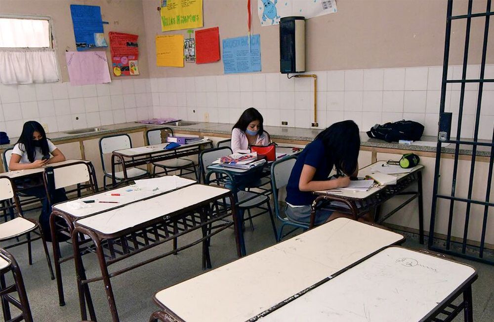 El Gobierno lanza una campaña nacional de vacunación para asegurar la presencialidad en las escuelas