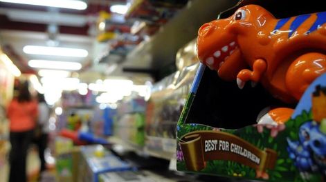 La venta de juguetes cayó un 16% en el Día de la Niñez y prevén que la tendencia se mantendrá en diciembre