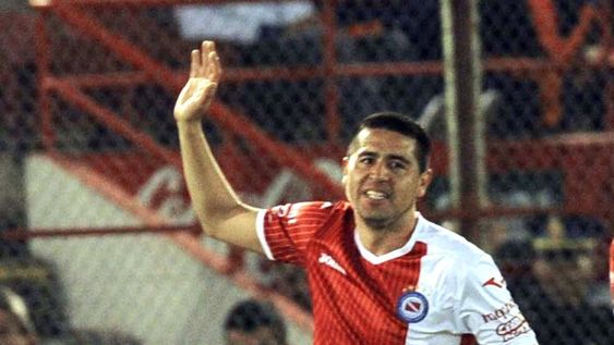 Riquelme: “Quiero disfrutar, para eso vine”