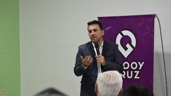 Más de 60 estudiantes de la Escuela de Programación recibieron su certificado