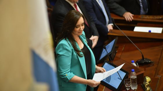 Villarruel envió a la Cámara de Diputados el proyecto de reforma laboral tras la aprobación en el Senado