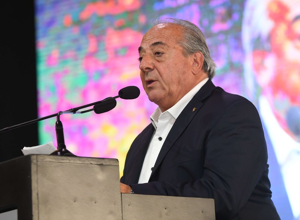 Walter Bressia durante su discurso en Bodegas de Argentina.&nbsp;
