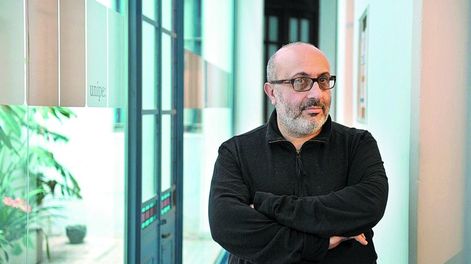 El doctor Edgardo Castro, quien ofrecerá las dos charlas sobre Michel Foucault.