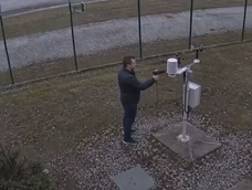 El hacker del secador de pelo: burló una plataforma cripto y ganó US$ 34.000 alterando un termómetro en París. El hacker del secador de pelo: burló una plataforma cripto y ganó US$ 34.000 alterando un termómetro en París.