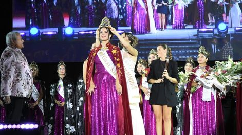 Jennifer Priscila Gómez fue coronada como la flamante reina departamental. Foto Municipalidad de San Martín.